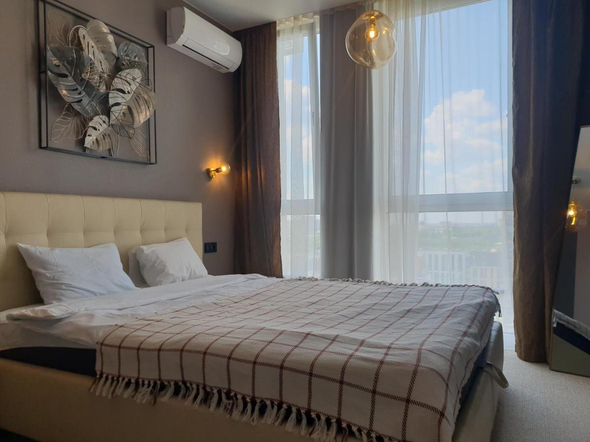 Nyvky Like Home - Fayna Town - Apt 398 Kiev Luaran gambar