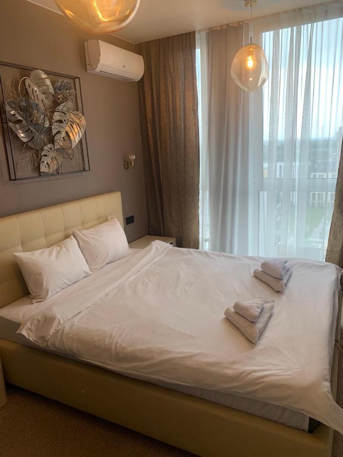 Nyvky Like Home - Fayna Town - Apt 398 Kiev Luaran gambar