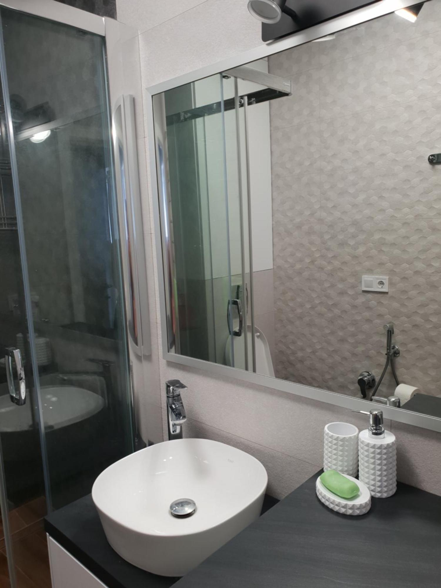Nyvky Like Home - Fayna Town - Apt 398 Kiev Bilik gambar